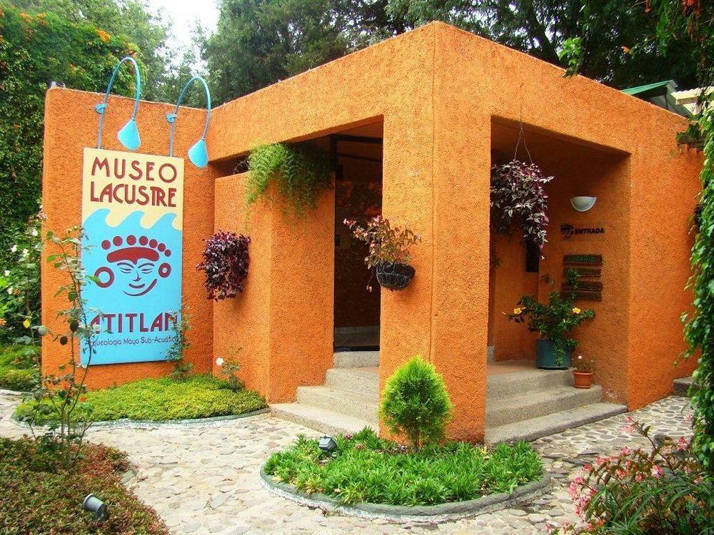 Hotel Posada de Don Rodrigo Panajachel Exterior foto